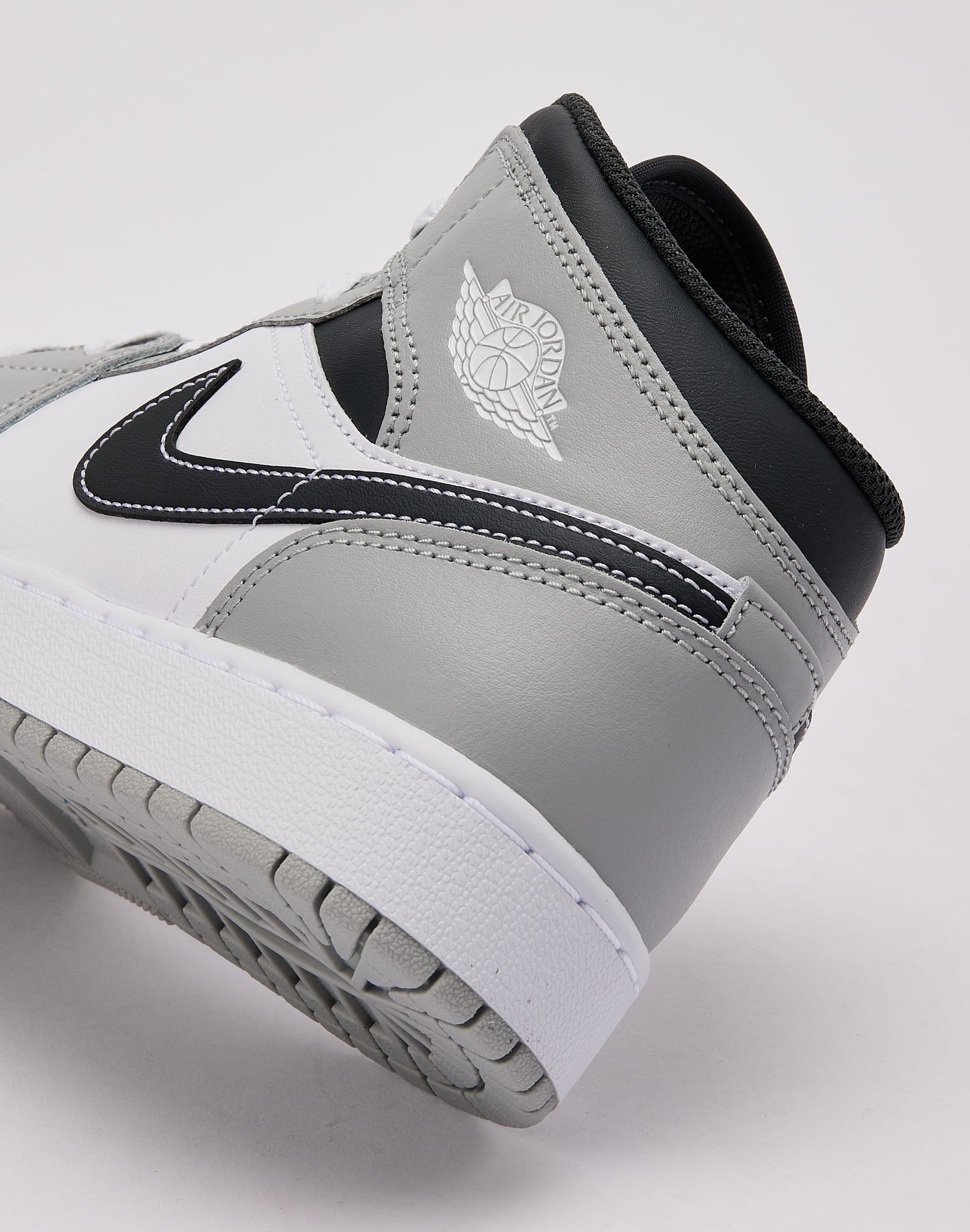 Jordan Air Jordan 1 Mid Grade-School