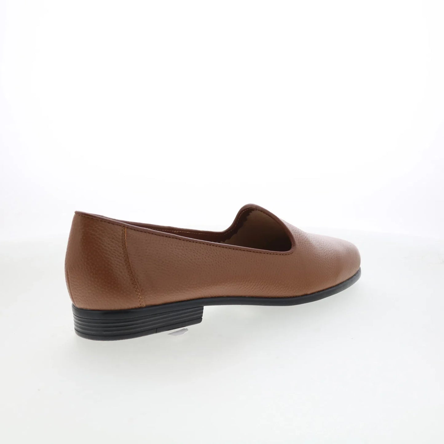 Trotters Liz Tumbled T1807-253 Womens Brown Leather Loafer Flats Shoes