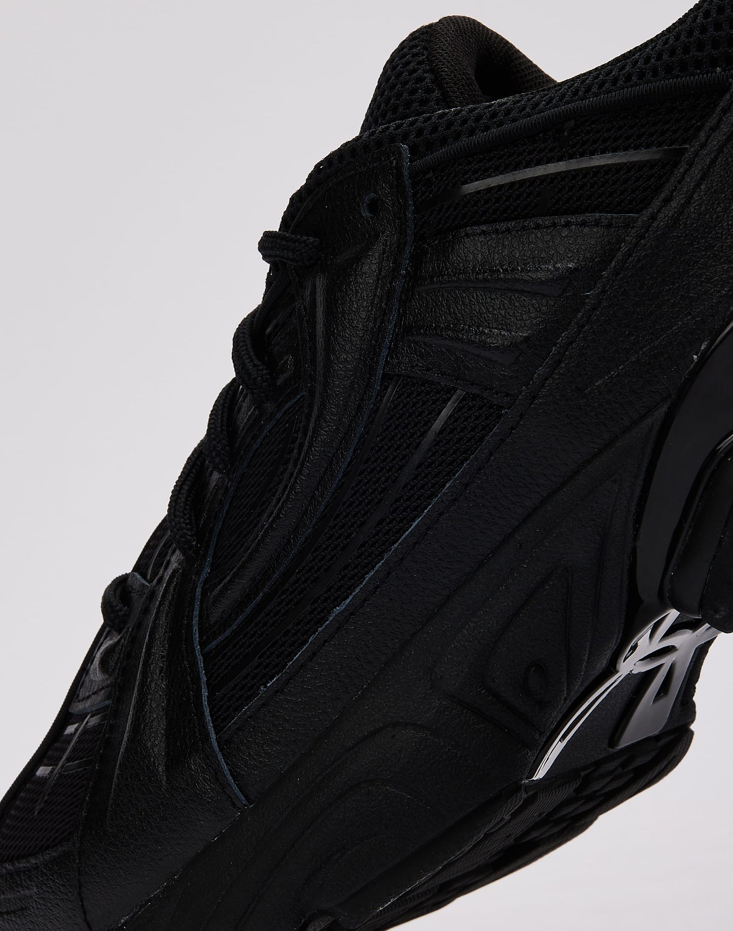 Under Armour Sola