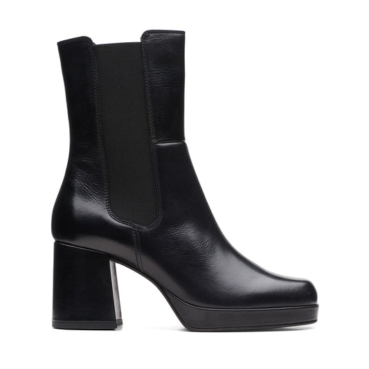 Clarks Pique Up 26172271 Womens Black Leather Slip On Chelsea Boots