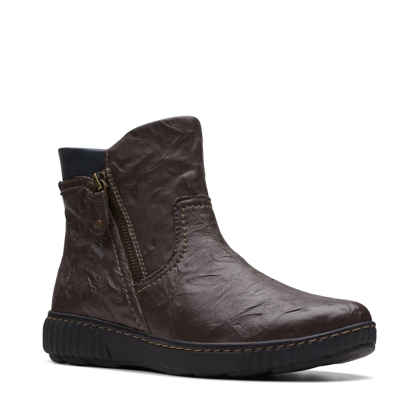 Clarks Magnolia Haley 26174341 Womens Brown Wide Ankle & Booties Boots