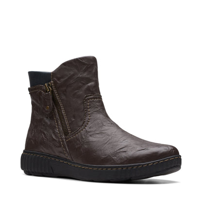 Clarks Magnolia Haley 26174341 Womens Brown Leather Ankle & Booties Boots