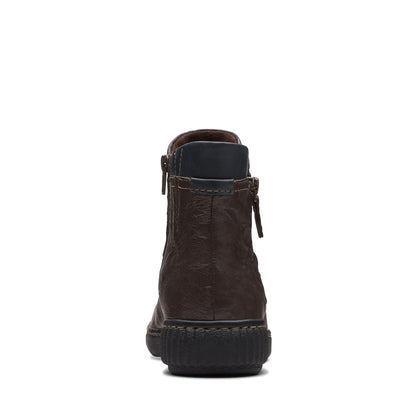 Clarks Magnolia Haley 26174341 Womens Brown Wide Ankle & Booties Boots