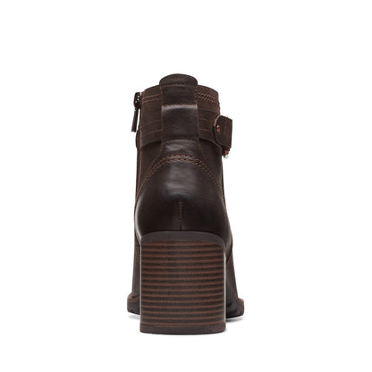 Clarks Leda Strap 26174960 Womens Brown Wide Leather Ankle & Booties Boots