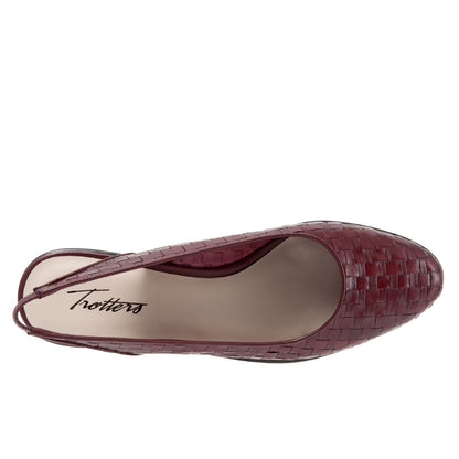 Trotters Lucy T1711-755 Womens Burgundy Wide Leather Slingback Flats Shoes