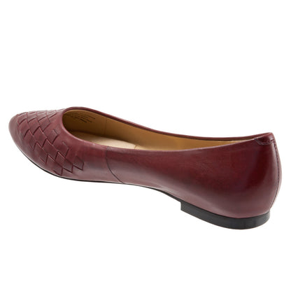 Trotters Estee Woven T1769-601 Womens Red Leather Loafer Flats Shoes