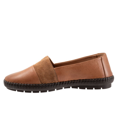 Trotters Ruby T2265-215 Womens Brown Narrow Leather Loafer Flats Shoes