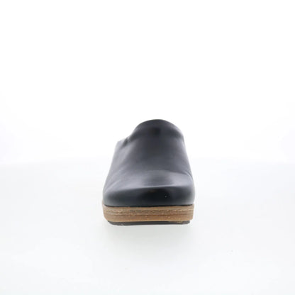 Softwalk Arvada S2302-001 Womens Black Leather Clog Flats Shoes