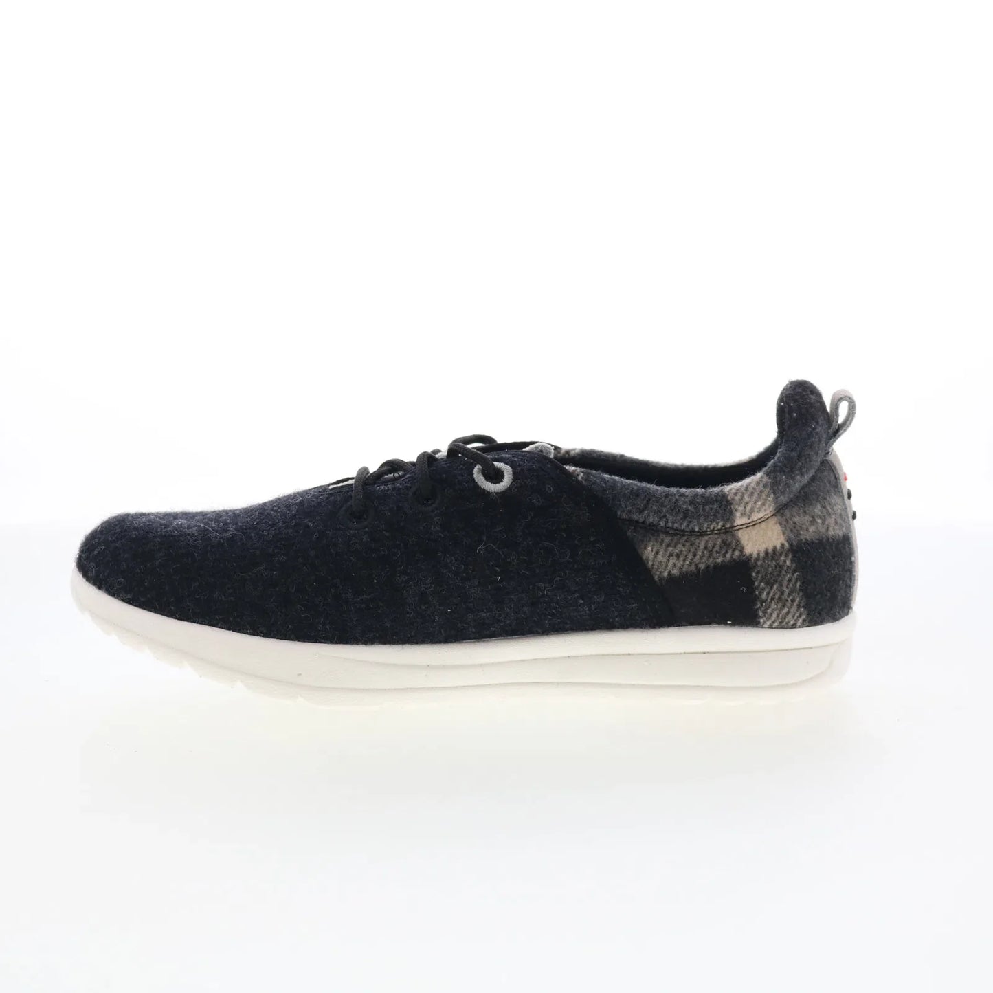 Minnetonka Eco Anew 61055 Womens Black Canvas Lifestyle Sneakers Shoes