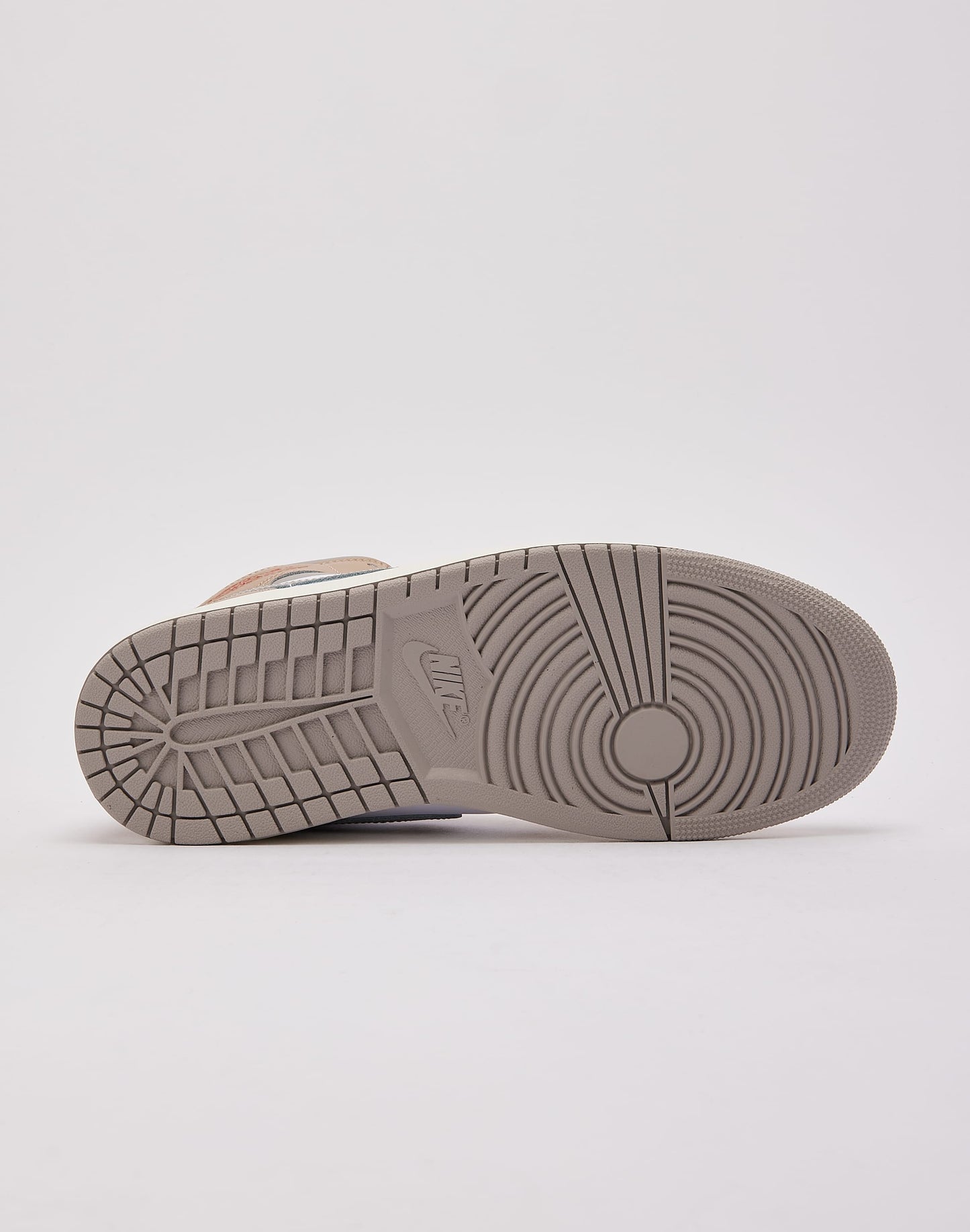Jordan Air Jordan 1 Mid
