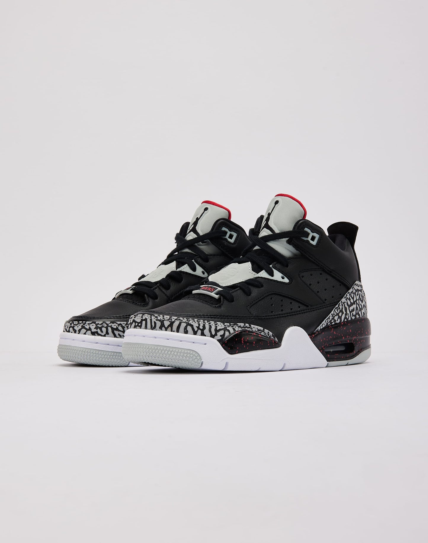 Jordan Son Of Mars Low Grade-School