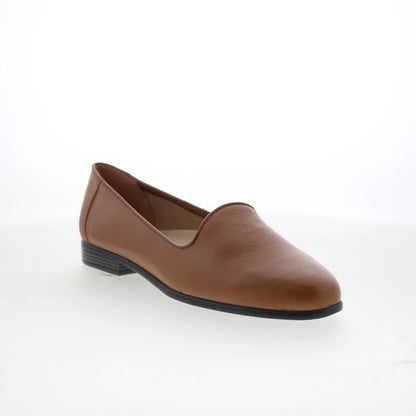 Trotters Liz Tumbled T1807-253 Womens Brown Leather Loafer Flats Shoes