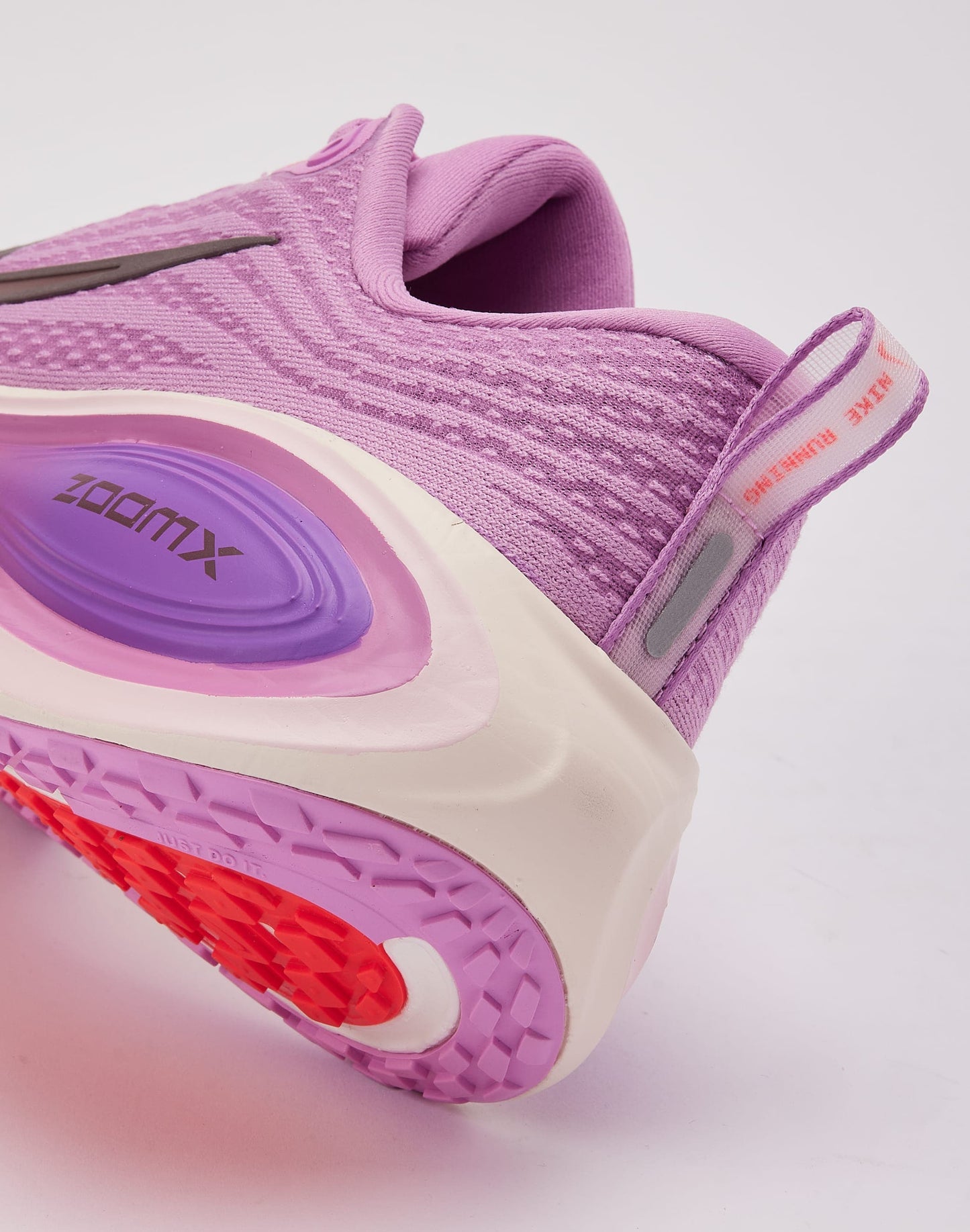 Nike Vomero Plus