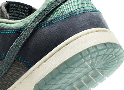 Nike Dunk Low Retro SE