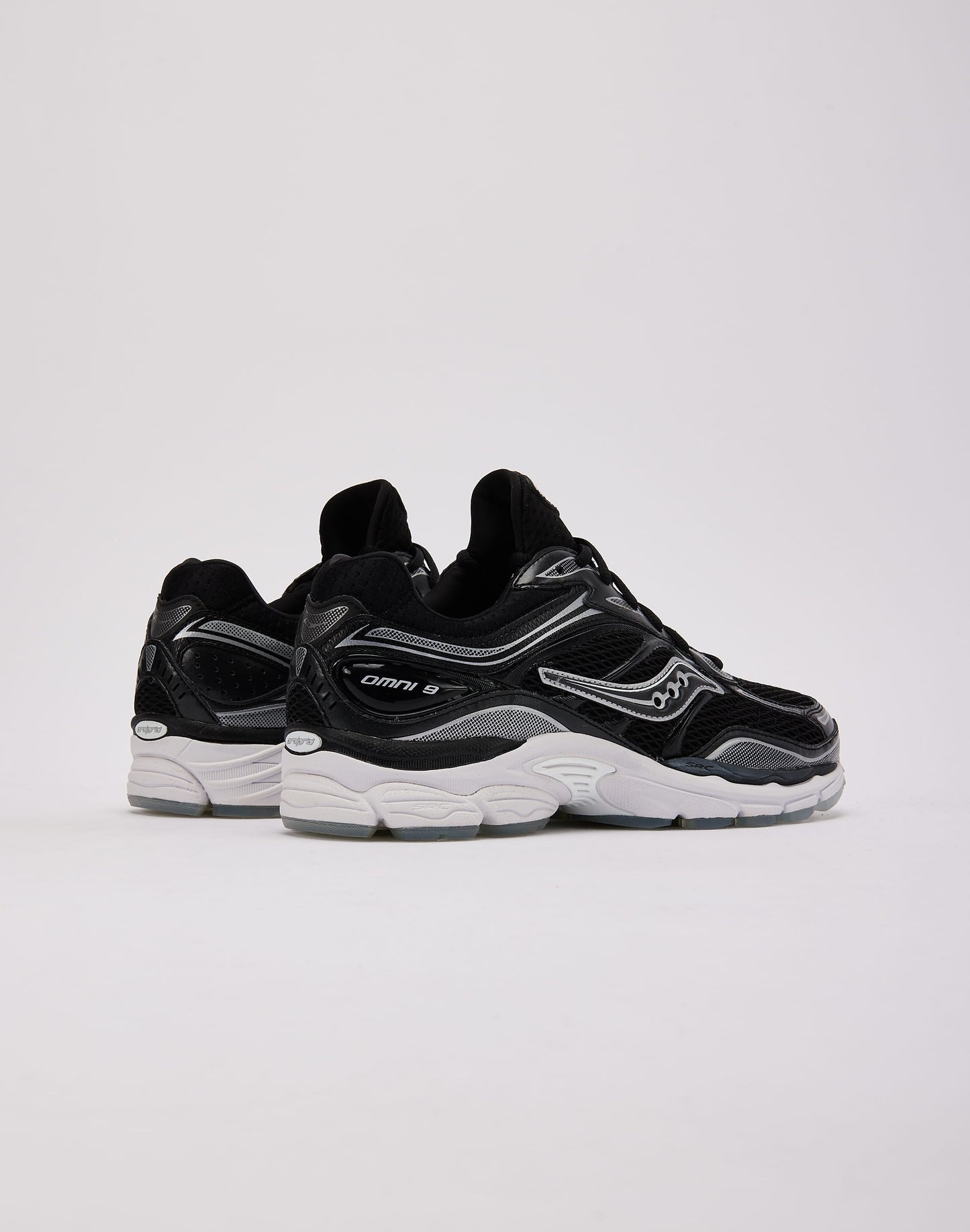 Saucony ProGrid Omni 9