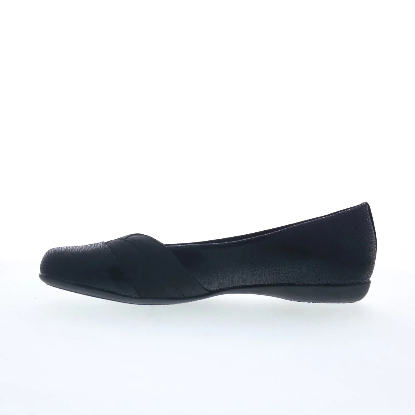 Trotters Stella T2374-014 Womens Black Synthetic Slip On Ballet Flats Shoes