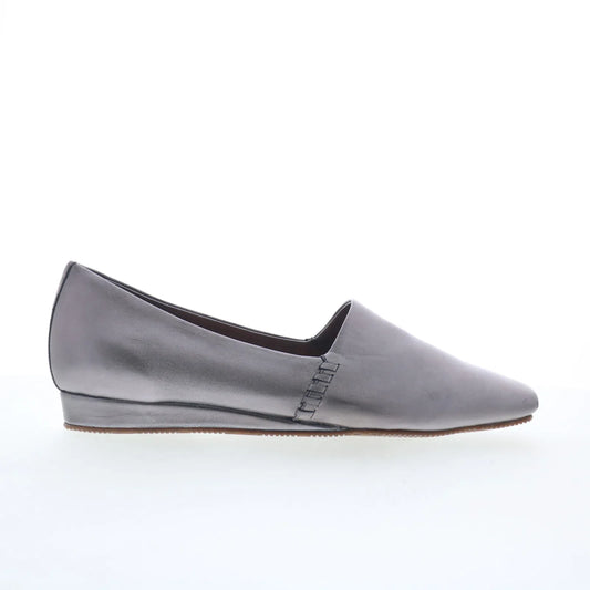 Softwalk Vale S2368-033 Womens Silver Leather Slip On Loafer Flats Shoes